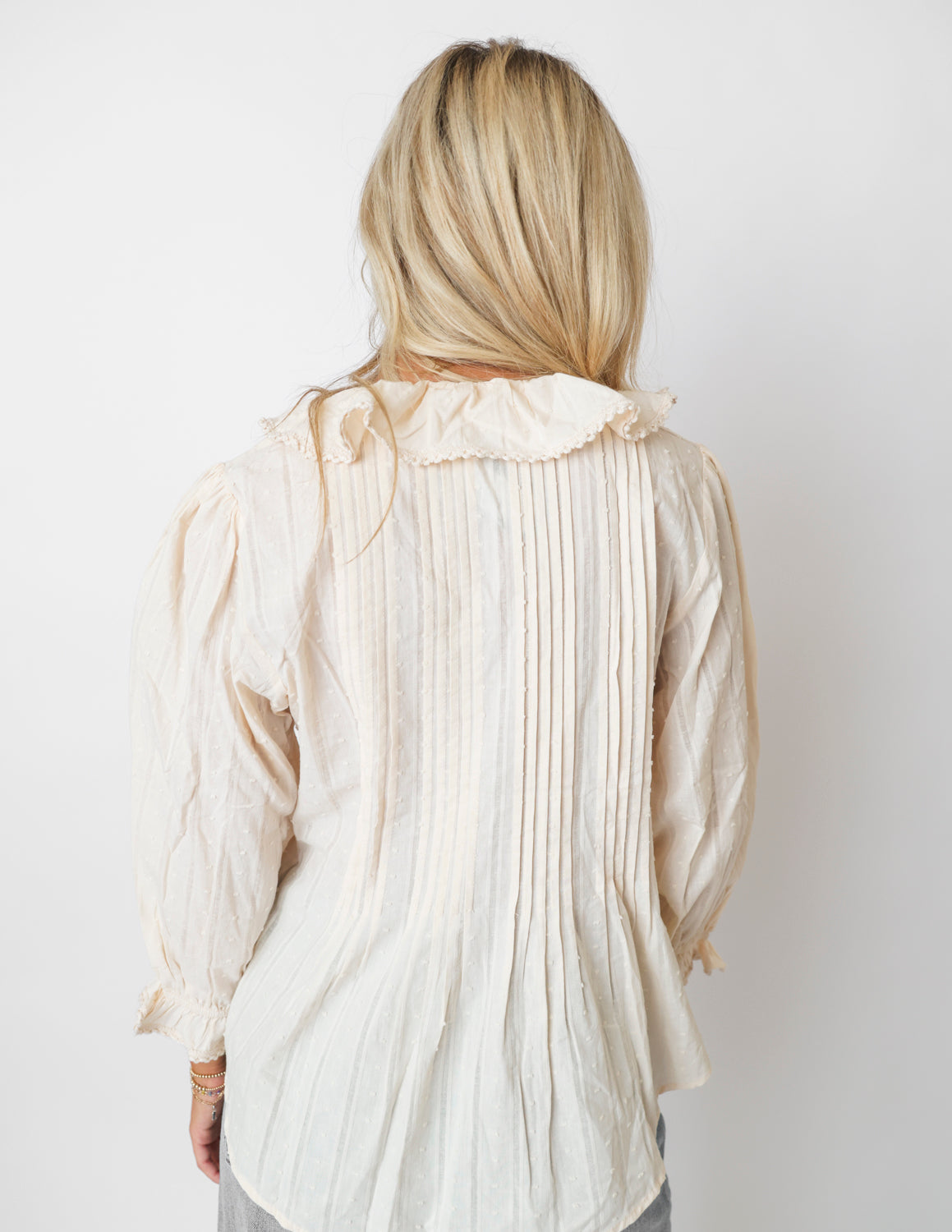Easy Going Ruffle Blouse
