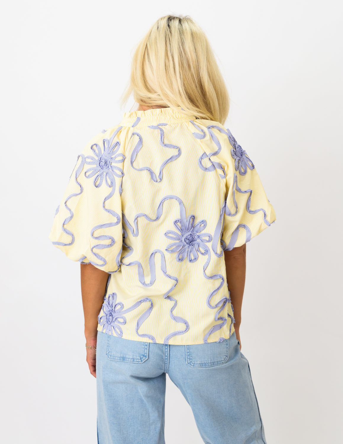 The Spotlight Top
